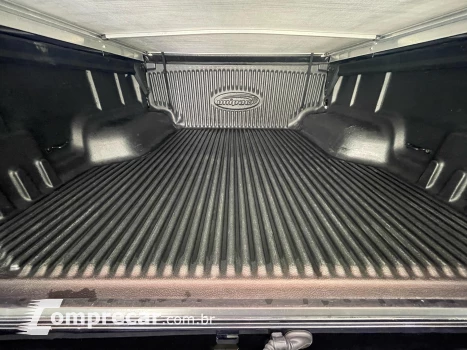 RANGER 2.2 Black 4X2 CD 16V