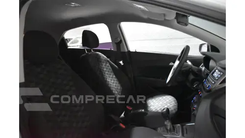 HB20 - 1.6 COMFORT PLUS 16V 4P MANUAL