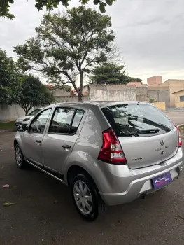 SANDERO 1.6 Expression 8V