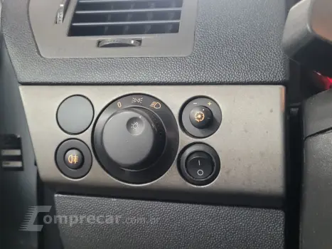 Vectra EXPRESSION 2.0 MPFI FlexPower Mec