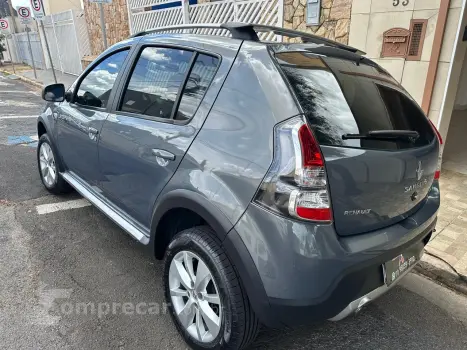 Sandero 1.6 16V 4P FLEX STEPWAY AUTOMÁTICO