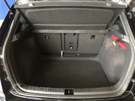 TAOS 1.4 250 TSI TOTAL FLEX HIGHLINE AUTOMÁTICO