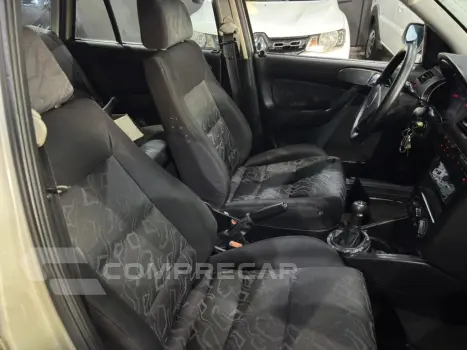 PARATI 1.6 MI 8V GASOLINA 4P MANUAL G.III