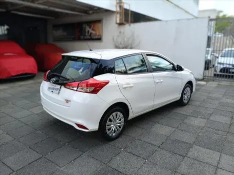 YARIS 1.5 16V FLEX XL MULTIDRIVE