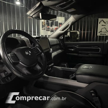 2500 6.7 I6 Turbo Laramie Night Edition CD 4X4