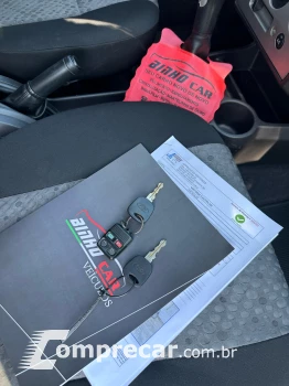 FIESTA 1.6 MPI Class Hatch 8V