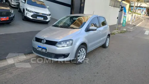 Volkswagen Fox 1.6 Mi Total Flex 8V 5p 4 portas