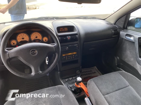 ASTRA 2.0 MPFI Advantage 8V