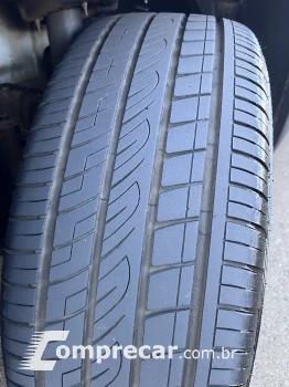 RENEGADE 1.8 16V Longitude