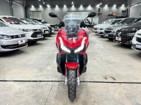 ADV 150 - SCOOTER