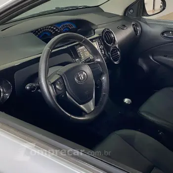 ETIOS XLS 1.5 Flex 16V 5p Mec.