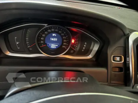 XC60 2.0 T5 Kinetic