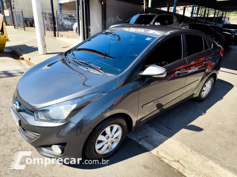 Hyundai HB20S 1.6 Comfort Plus 16V 4 portas
