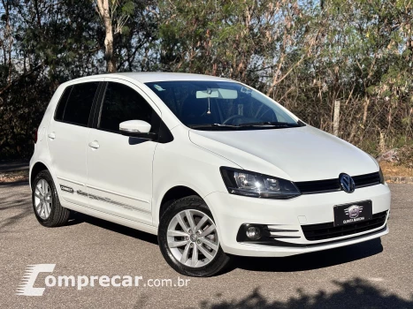 Volkswagen Fox 1.6 MSI Connect (Flex) 4 portas