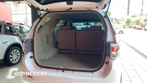 TOYOTA HILUX SW4 2.7 SR 4X2 16V