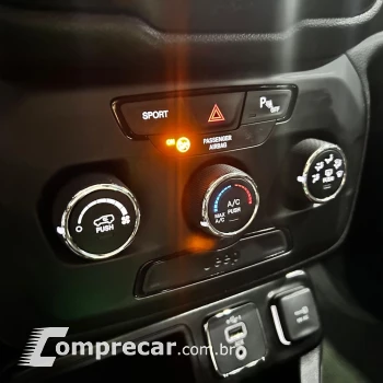 Renegade Sport 1.8 4x2 Flex 16V Aut.