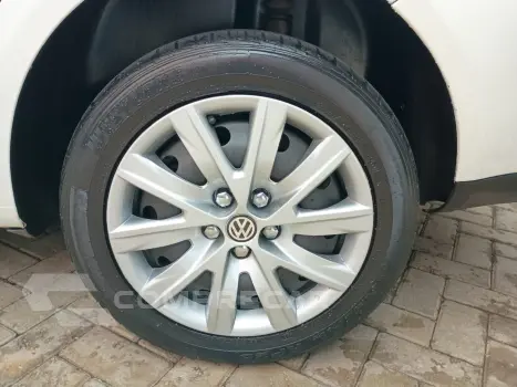 POLO SEDAN 1.6 MI 8V FLEX 4P MANUAL