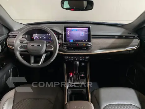 COMMANDER 1.3 T270 TURBO FLEX OVERLAND AT6