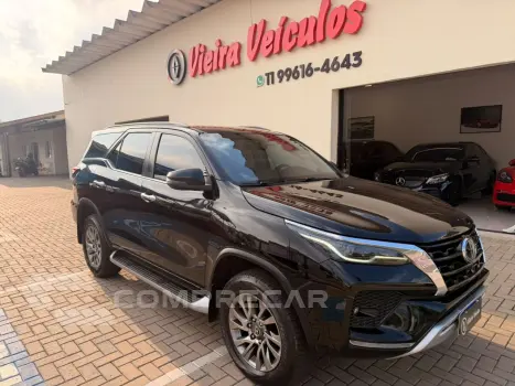 Hilux SW4 2.8 16V 4P SRX 4X4 7 LUGARES TURBO DIESEL AUTOMÁTI