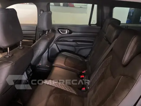 Commander 2.0 16V 4P HURRICANE 4 TURBO BLACKHAWK AUTOMÁTICO