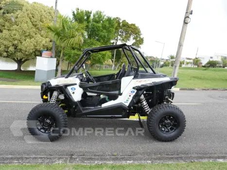 RZR XP 1000 EPS 4X4 (UTV)