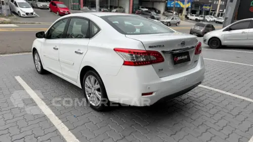 Sentra SL 2.0/ 2.0 Flex Fuel 16V Aut.
