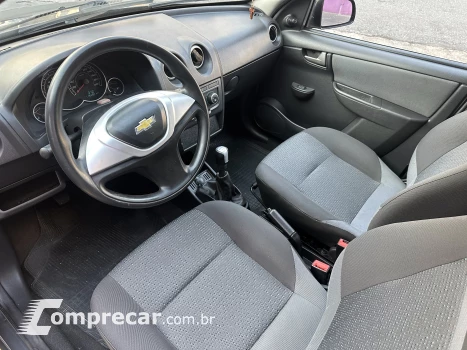 CELTA 1.0 MPFI LT 8V
