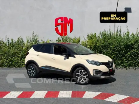 Renault CAPTUR - 1.6 16V SCE INTENSE X-TRONIC 4 portas