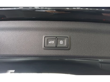 Q3 2.0 40 TFSI GASOLINA PERFORMANCE QUATTRO TIPTRONIC