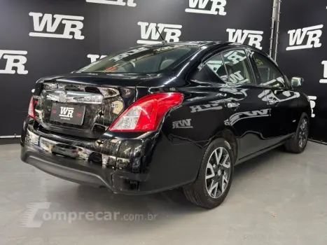 VERSA UNIQUE 1.6 16V Flex 4p Mec.