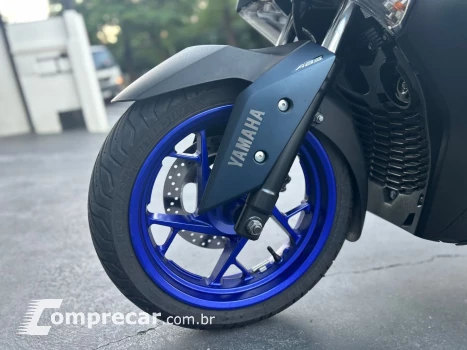 Xmax Abs