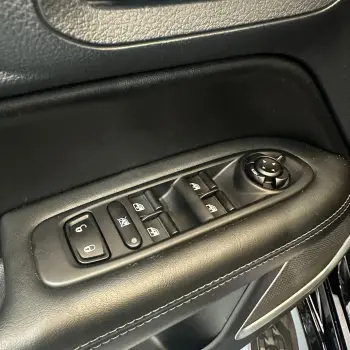 RAMPAGE BIG HORN 2.2 TB CD 4X4 Die Aut.