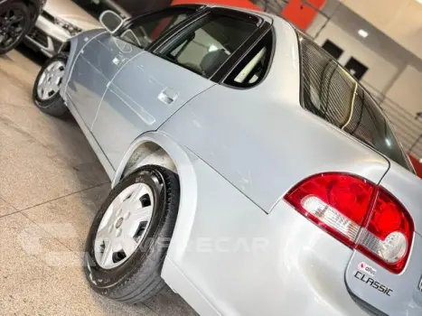 CLASSIC - 1.0 MPFI LS 8V 4P MANUAL