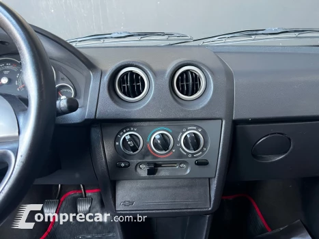 PRISMA 1.4 MPFI MAXX 8V FLEX 4P MANUAL