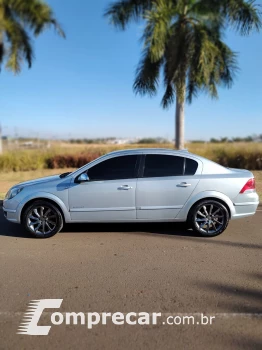 VECTRA 2.0 MPFI Elegance 8V