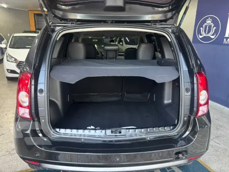 DUSTER TECHROAD 2.0 Hi-Flex 16V Aut.