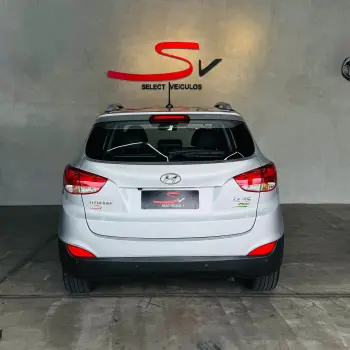 IX35 2.0 16V