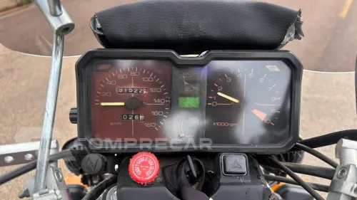 CB 400