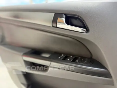 VECTRA 2.0 MPFI ELEGANCE 8V FLEX 4P MANUAL