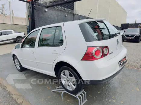 Golf 2.0 4P FLEX AUTOMÁTICO