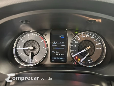 HILUX 2.8 D-4D TURBO CD SRX PLUS 4X4 AUTOMÁTICO
