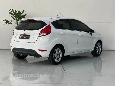 FIESTA 1.6 SE Sedan 16V