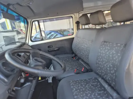 Kombi Lotação 1.4 Mi Total Flex 8V