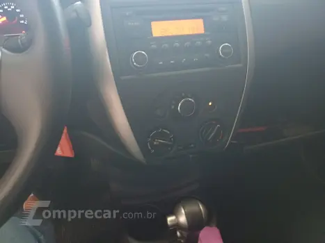 Versa Sedan 1.6 16V 4P SV FLEX XTRONIC AUTOMÁTICO CVT