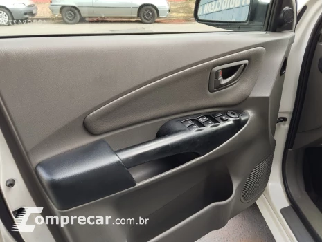 TUCSON 2.0 MPFI GLS Base 16V 143cv 2WD