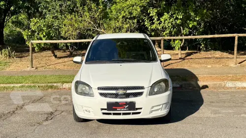 CELTA 1.0 MPFI LT 8V