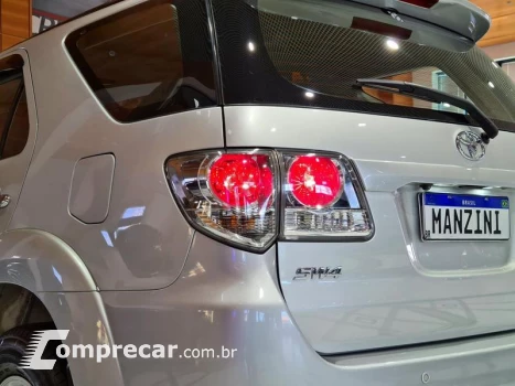 HILUX SW4 SR 4X2 2.7 AUTOM GG