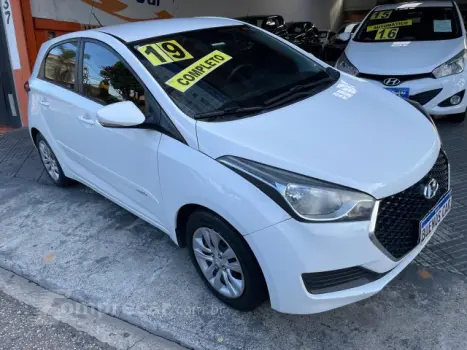 HB20 - 1.0 COMFORT PLUS 12V 4P MANUAL