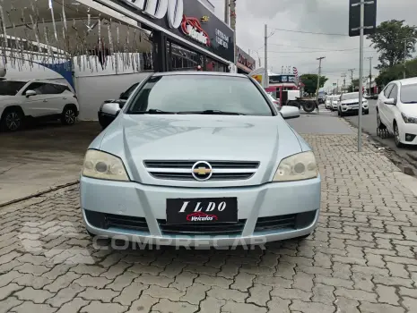 ASTRA 2.0 MPFI Advantage Sedan 8V