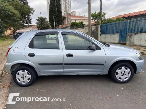 CELTA 1.0 MPFI Spirit 8V